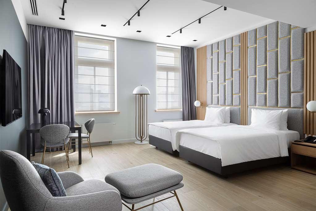 The Basilian Minsk, Curio Collection By Hilton Hotel Szoba fotó
